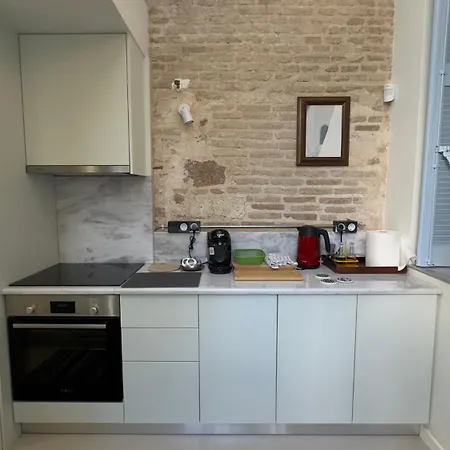 Ermagora House Atelier *